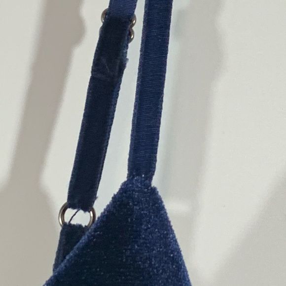 Rose+Olive Velvet Spaghetti Strap Top Deep Blue Pleated Detail Size Small - Picture 7 of 11